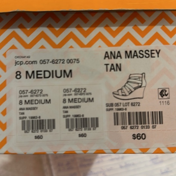 Ana. New With box. Size 8 - Picture 6 of 6